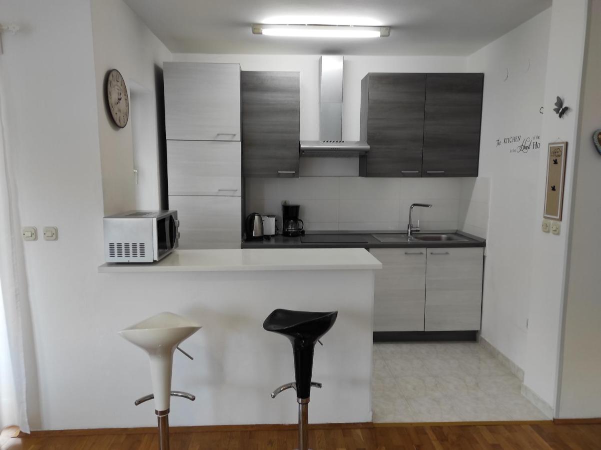 Apartman Eli 罗维尼 外观 照片